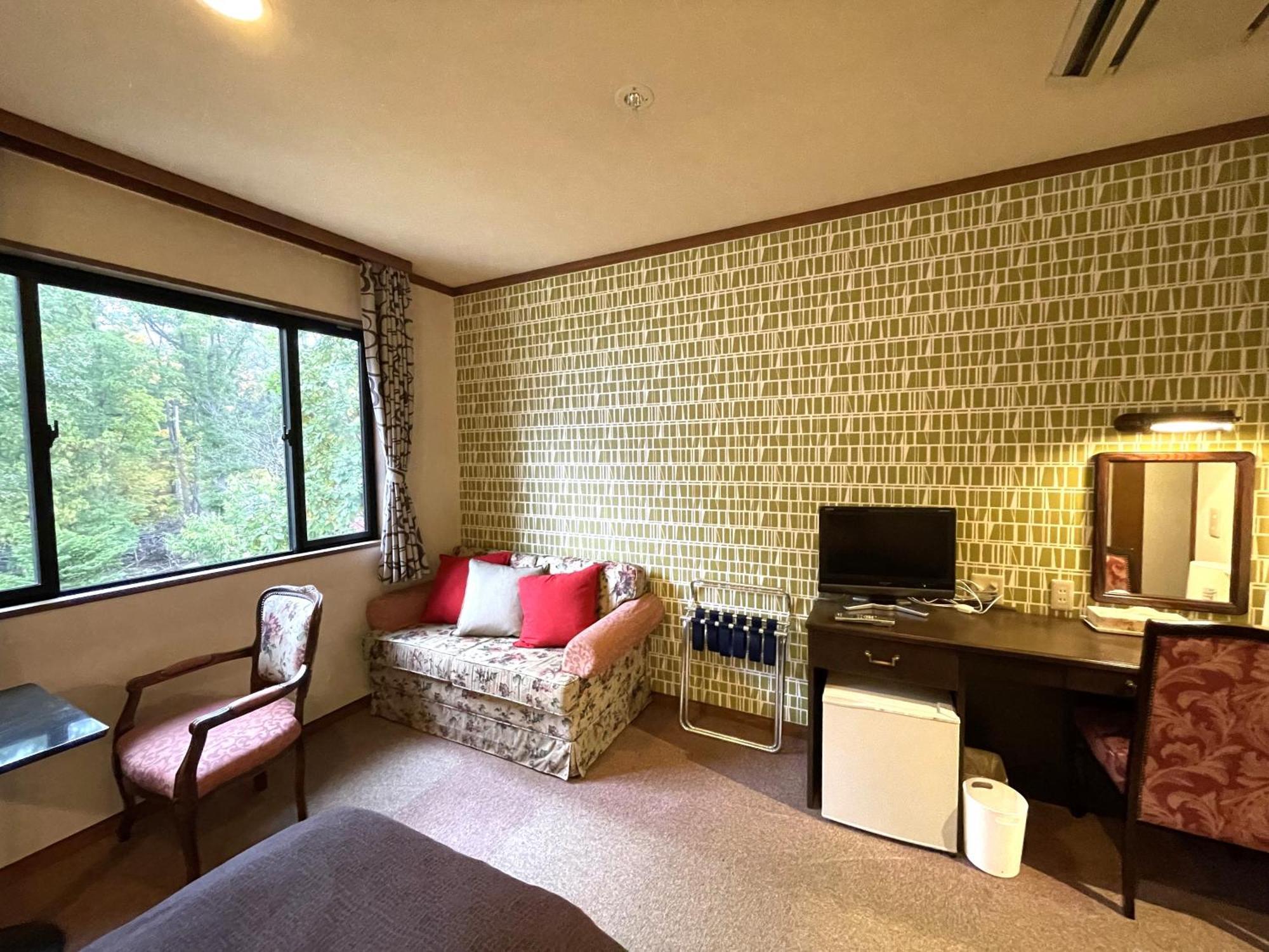 Hotel Heidi Hof Hakuba Esterno foto