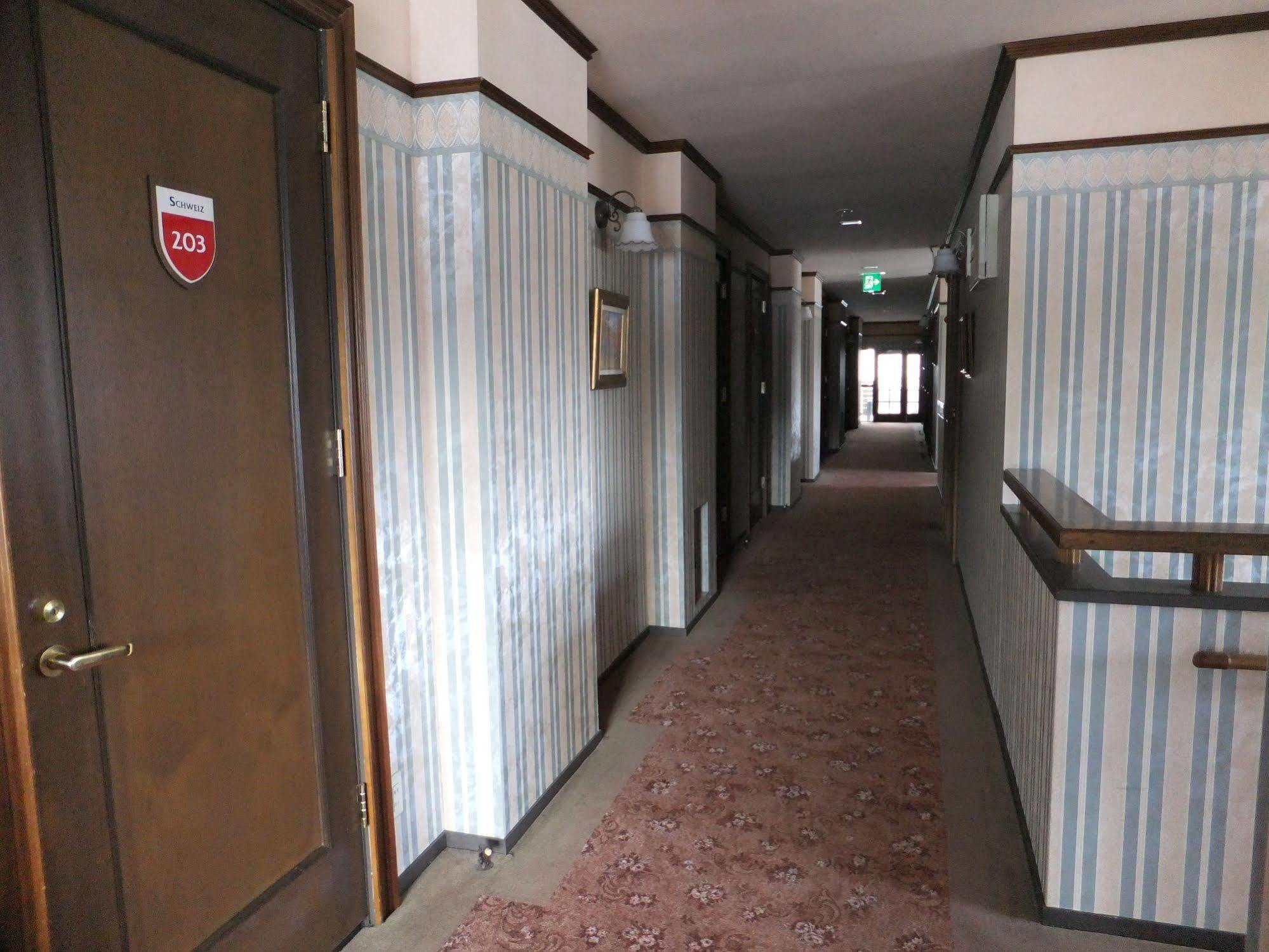 Hotel Heidi Hof Hakuba Esterno foto